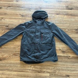 Oakley Men’s Water Resistant Jacket size MD.